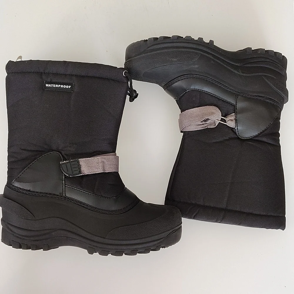 SC Outdoor Men's Waterproof Insulated Snow Boot with Adjustable Toggle Men's 8